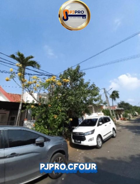 Dijual Rumah Semi Furnished Bebas Banjir di Harapan Indah Cluster Taman Sari