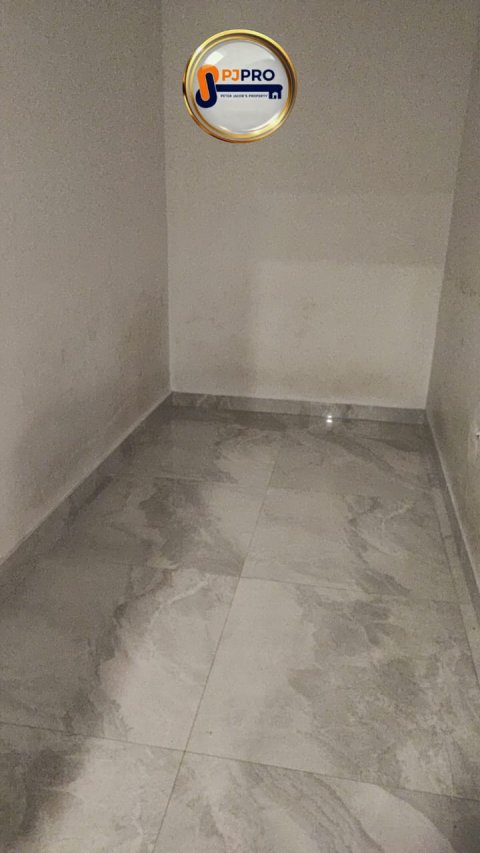 Dijual Ruko Siaphuni di Jalan Raya Boulevard Kelapa Gading