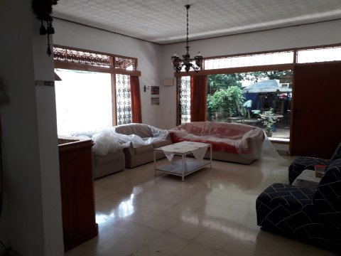 Jual Rumah dekat Tol JORR