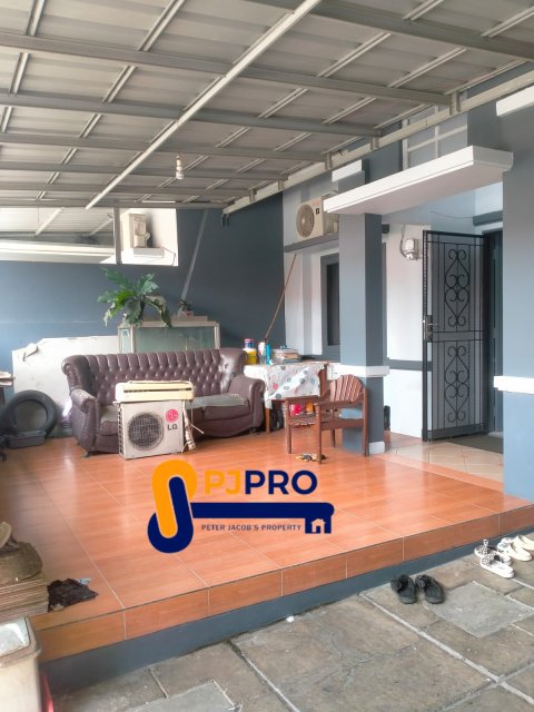 Dijual Rumah Bagus Modern di Harapan Indah Cluster Taman Sari Bekasi