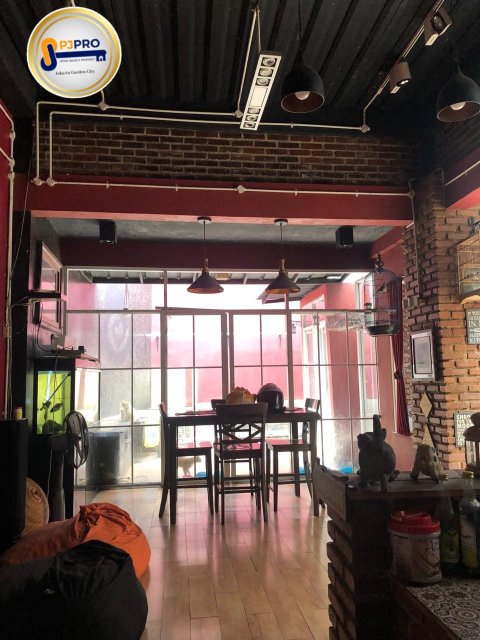 Dijual/Disewa Rumah Cocok untuk Kos-kosan di Taman Harapan Baru Bekasi