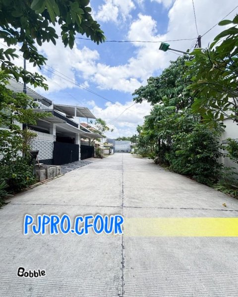 Dijual Rumah Cantik Semi Furnished Bebas Banjir di Komplek Billy Moon