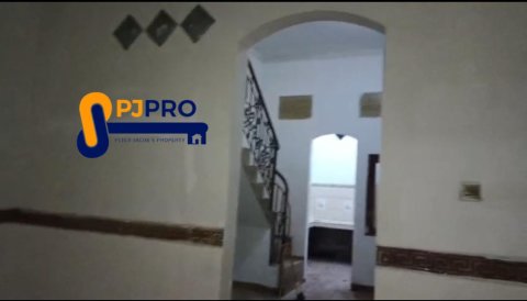 Disewakan Ruko Lokasi Strategis di Kranji Bekasi