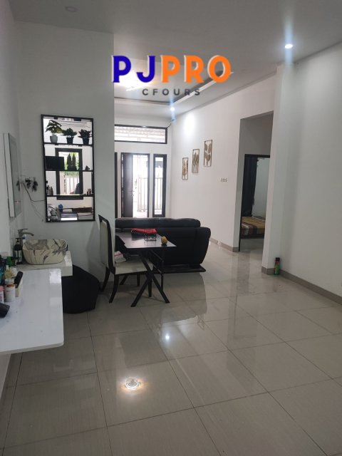 Dijual Rumah Full Furnished di Harapan Indah 2 Cluster Taman Sari