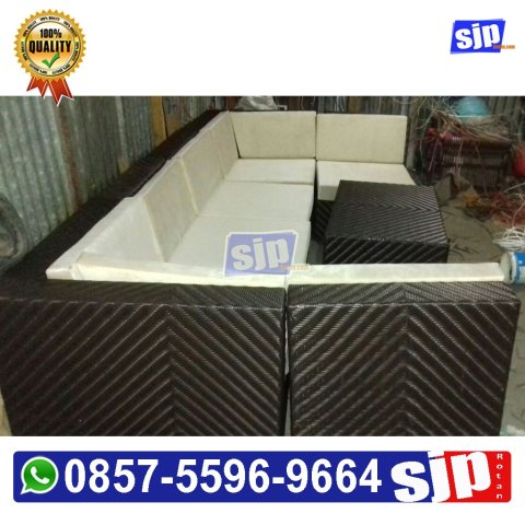 sofa rotan sintetis eksklusif anyaman liris modern untuk ruang tamu