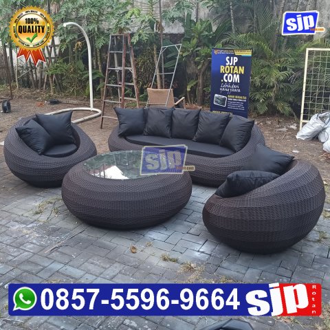 pengrajin sofa bulat big size rotan sintetis Sofa Rotan Sofa Rotan, Sofa Rotan Sumatera Barat, Sofa Rotan Tangerang, Sofa Rotan Yogyakarta, Sofa Ruang Tamu Rotan, Sofa Tamu Rotan Sintetis, Sofa Teras Rotan, Sofa Teras Rotan Sintetis, Ukuran Sofa Rotan, Warna Sofa Rotan sintetis,