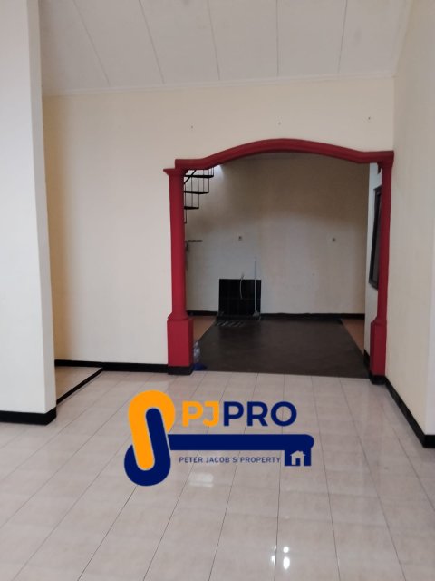 Disewakan Rumah Siap Huni di Harapan Indah 2 Cluster Taman Sari Bekasi