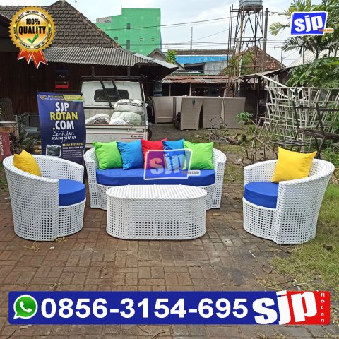 pengrajin sofa rotan sintetis rangka besi dipisi anti karat anyaman mata ayam Sofa Rotan Padang, Sofa Rotan Plastik, Sofa Rotan Set, Sofa Rotan Sintetis, Sofa Rotan Sintetis Bali, Sofa Rotan Sintetis Bandung, Sofa Rotan Sintetis Harga Murah, Sofa Rotan Sintetis Jepara, Sofa Rotan Sintetis Jogja,