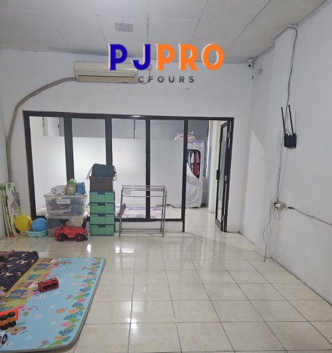 Dijual Cepat Ruko 3 Lantai Cocok untuk Usaha di Koja Jakarta Utara