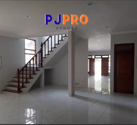 Dijual Rumah Bagus Siap Huni di Cempaka Putih Timur Jakarta Pusat