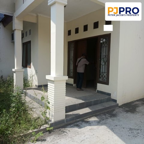 Dijual Rumah Siap Huni Harga Murah Posisi Hook di Harapan Indah 1 Bekasi