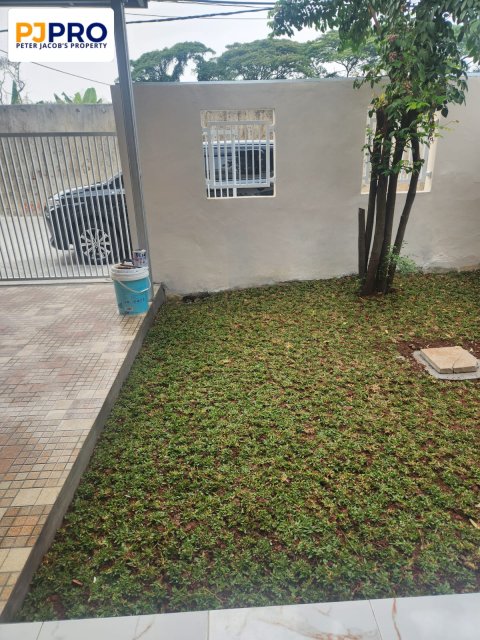 Dijual Rumah Siap Huni dengan Harga Murah di Taman Galaxy Bekasi