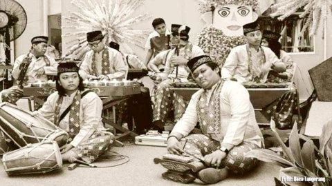 Gambang Kromong Peramata Nada