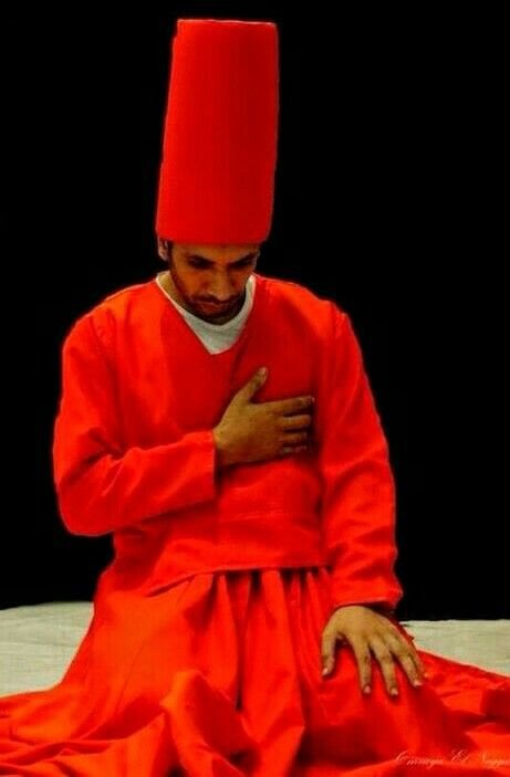 Tari Sufi Tanura Citra Studio
