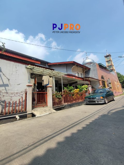 Dijual Kosan 2,5 Lantai di Jalan Kavling Semper Barat Jakarta Utara