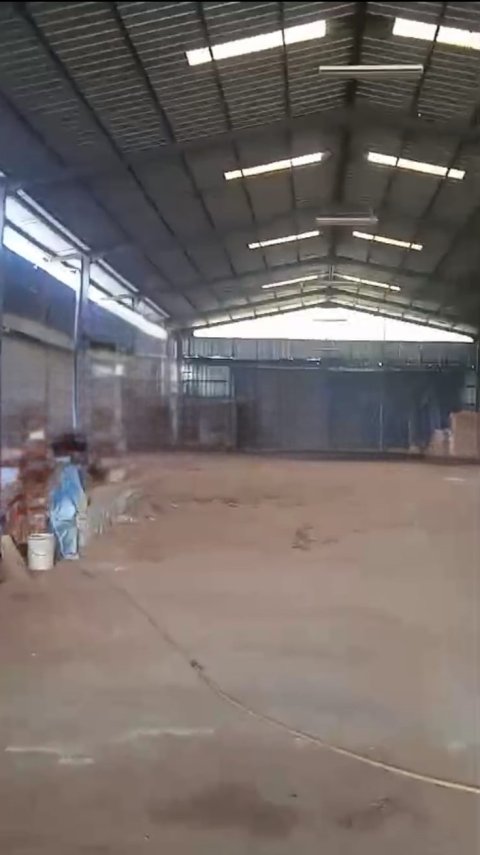 Disewakan gudang ada kantor dan mess di Cibinong Bogor