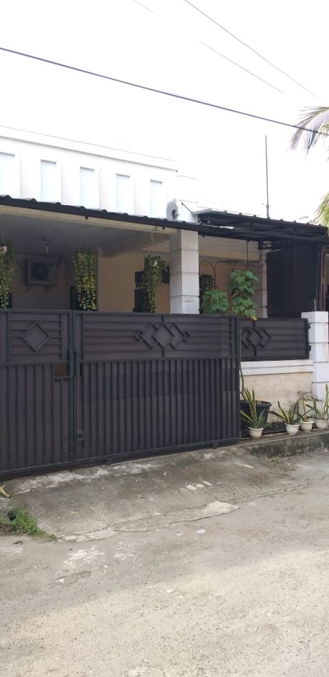 Dijual/Disewakan rumah minimalis dengan harga murah di Harapan Indah 1 Bekasi
