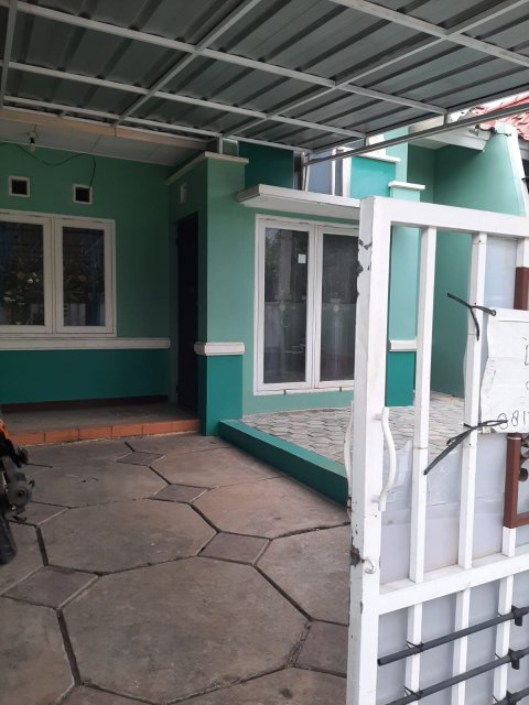 Disewakan rumah siap huni di Harapan Indah Cluster Taman Sari Bekasi