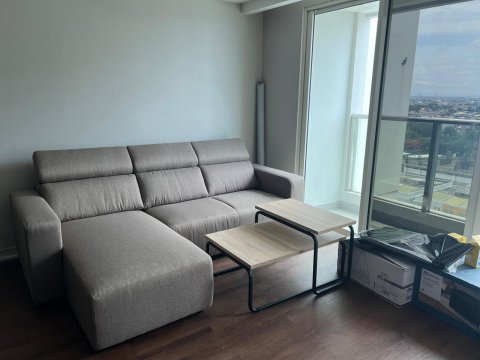 Dijual Apartemen The Kensington Royal Suites 2BR furnished