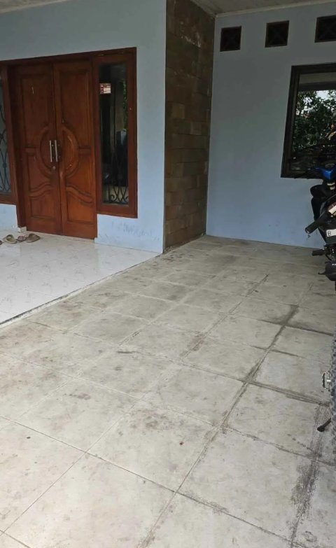 Dijual Rumah Siap Huni dengan Harga Murah di Kayuringin Jaya Bekasi
