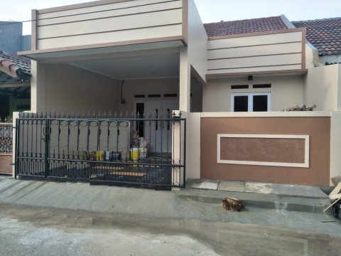 Dijual Rumah Siap Huni dengan Harga Murah di Harapan Indah Bekasi