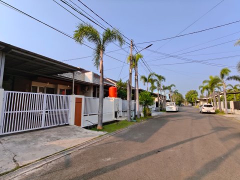 Dijual rumah termurah siap huni di Harapan Indah 2 Cluster Ifolia Bekasi