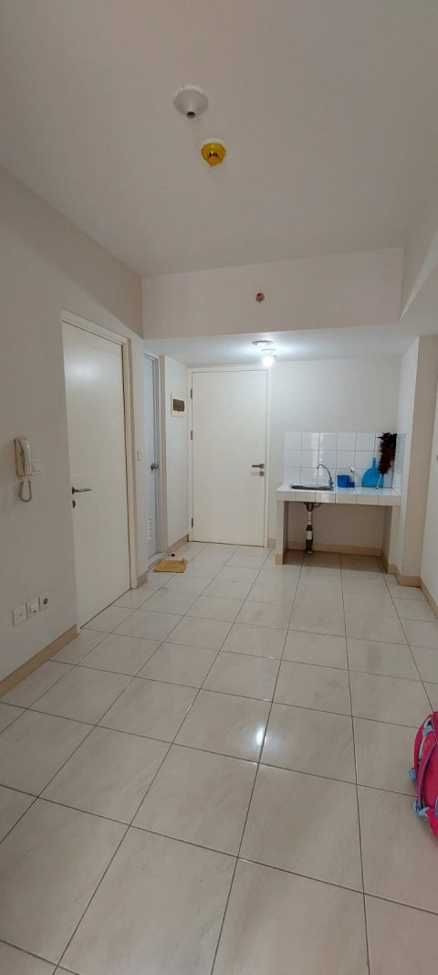 Dijual/Disewakan Apartemen The Springlake Summarecon Bekasi 2BR Siap Huni dengan Harga Murah