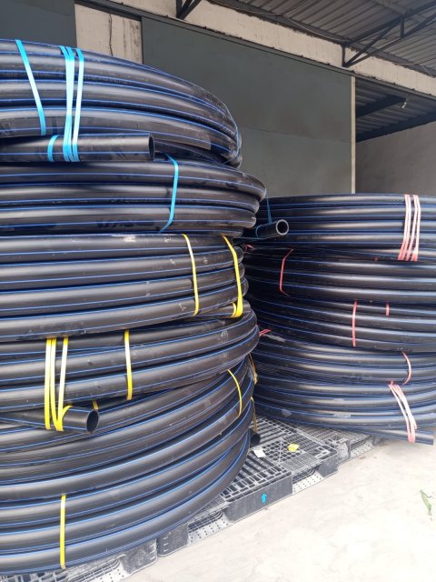Pipa HDPE Rollan uk 4" Panjang 100 Meter PN10 - PN16