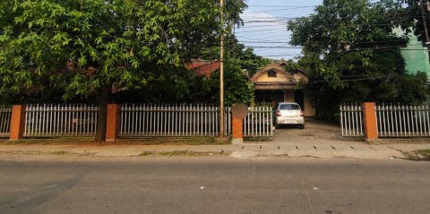 Dijual Rumah 2 Unit Dengan Tanah Luas di Bekasi Timur