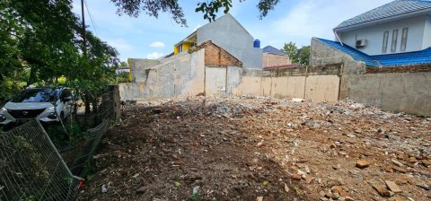Dijual Tanah dengan 2 Sertifikat di Perumahan Wisma Cakra Cinere Depok