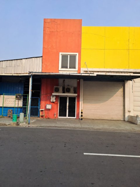 Dijual Gudang Siap Pakai Bebas Pungli dan Bebas Banjir di Green Sedayu Bizpark Cakung, Jakarta Timur