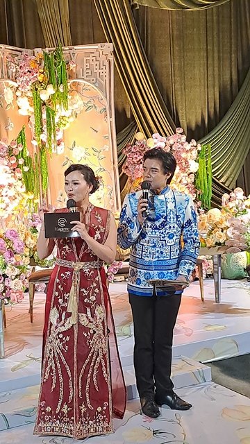 Mc Bilingual Dua Bahasa Indonesia Mandarin